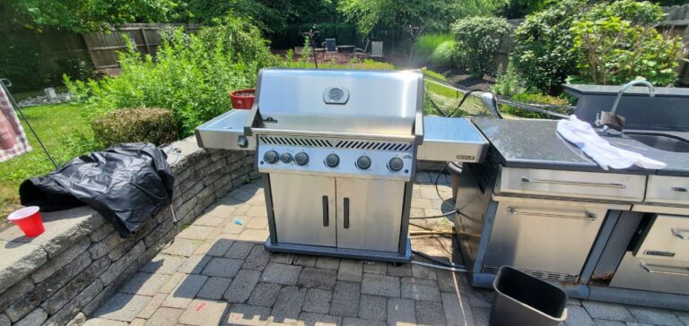 Johnny Handy handyman service outdoor living Napoleon natural gas grill assembly and install