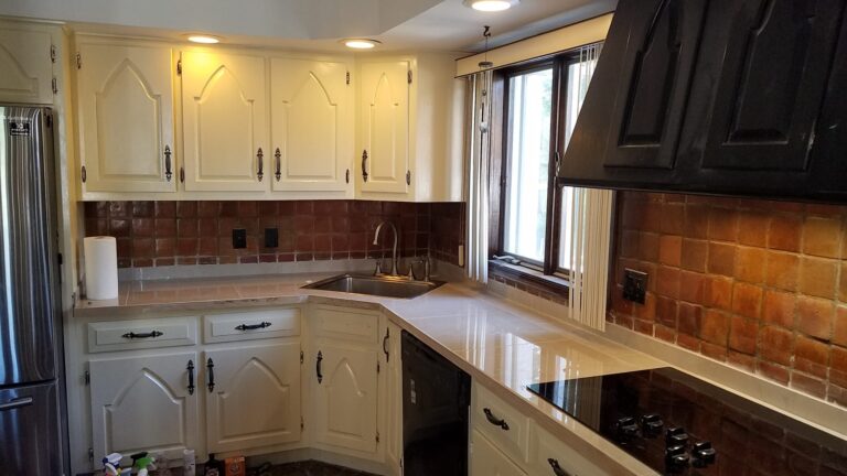 Johnny Handy handyman service kitchen counter replacement